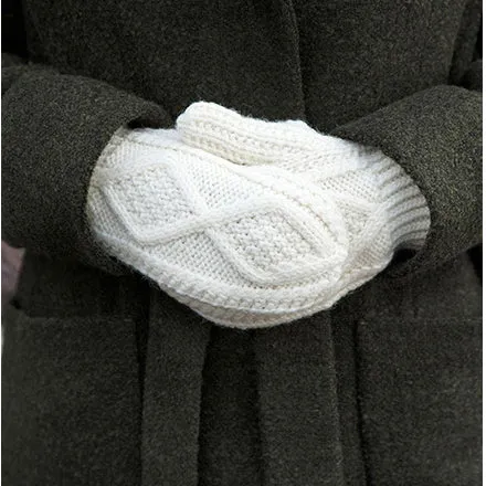 Adult Aran Mittens