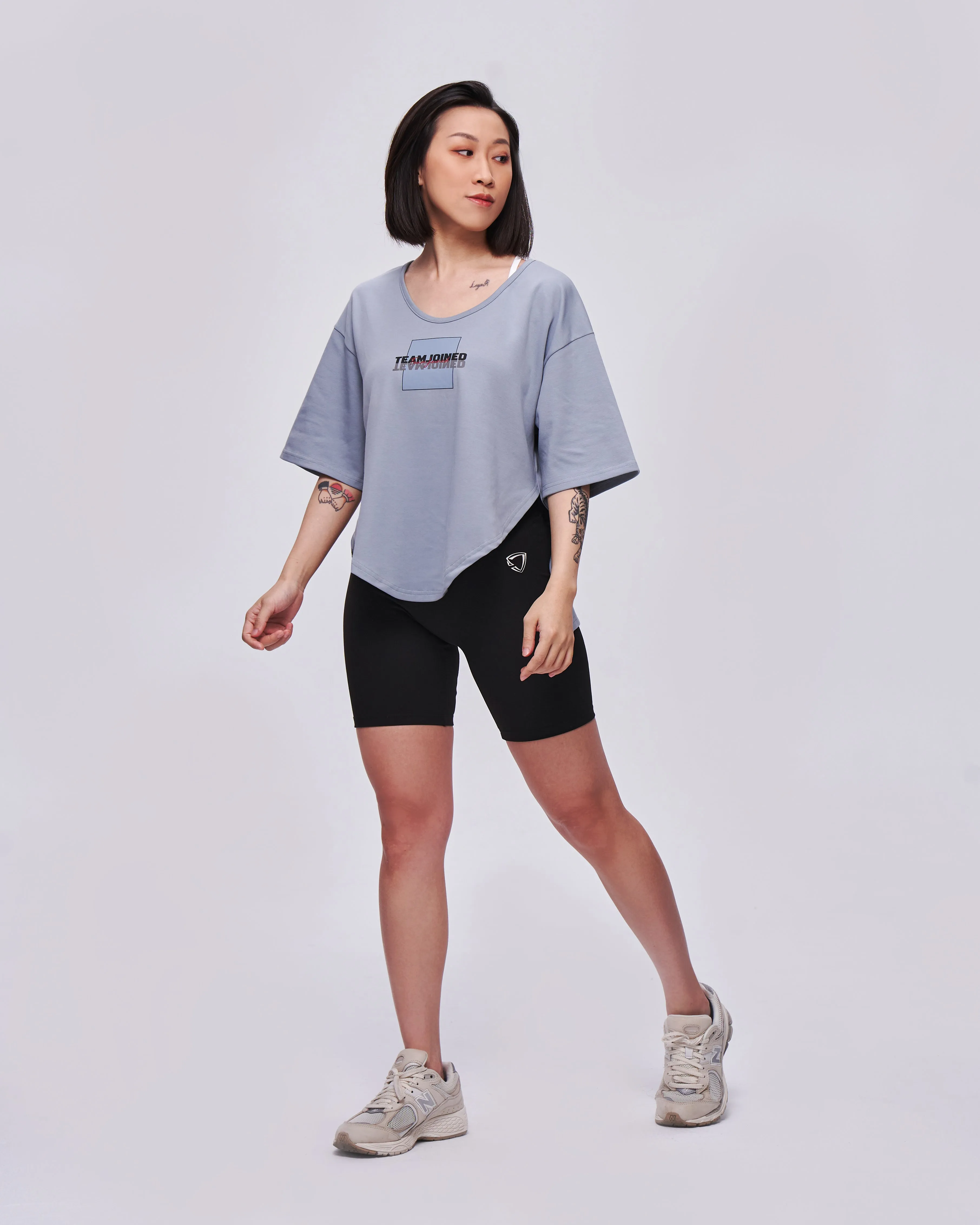 Asymmetry Hem Loose Tee