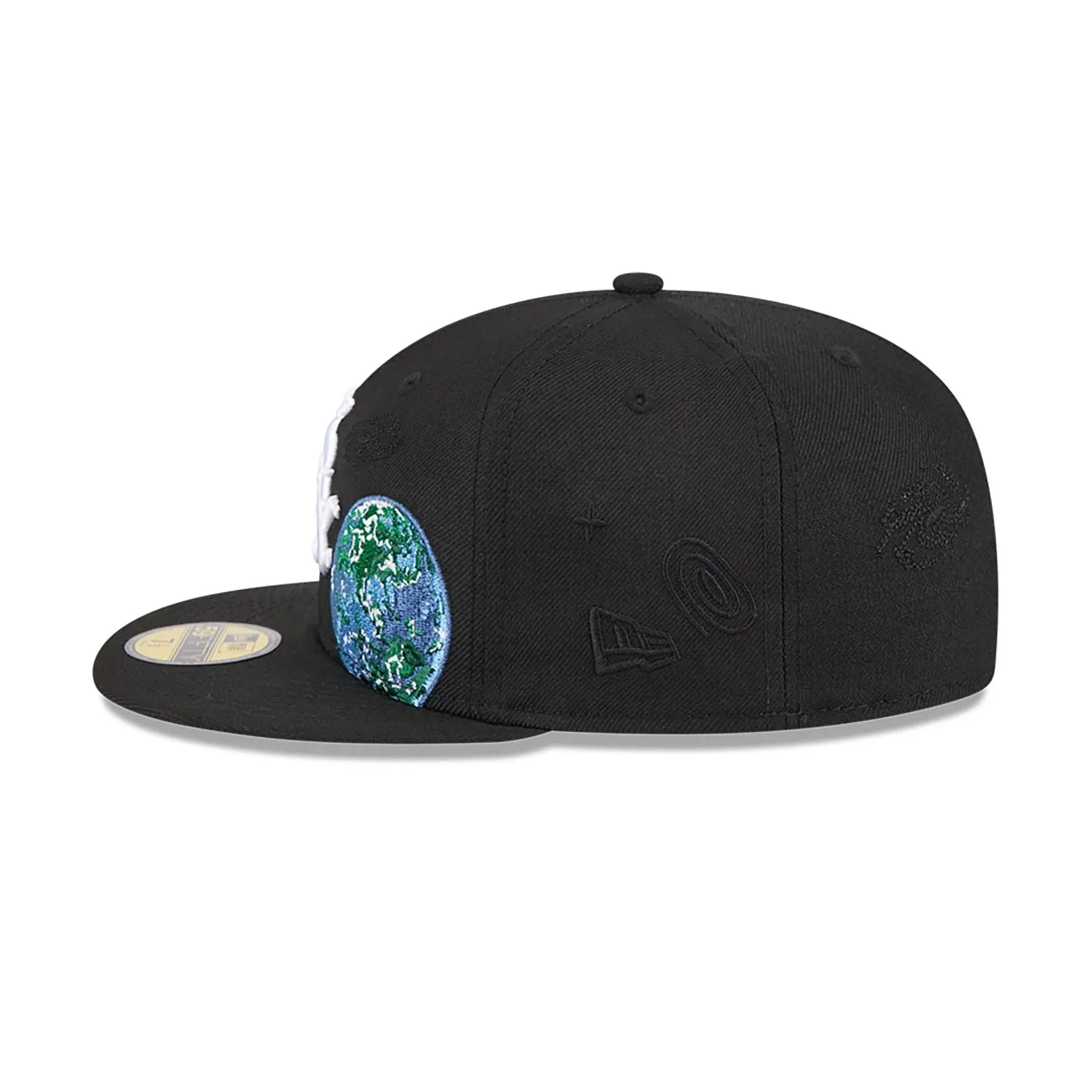 Chicago White Sox Global Black 59FIFTY Fitted Cap