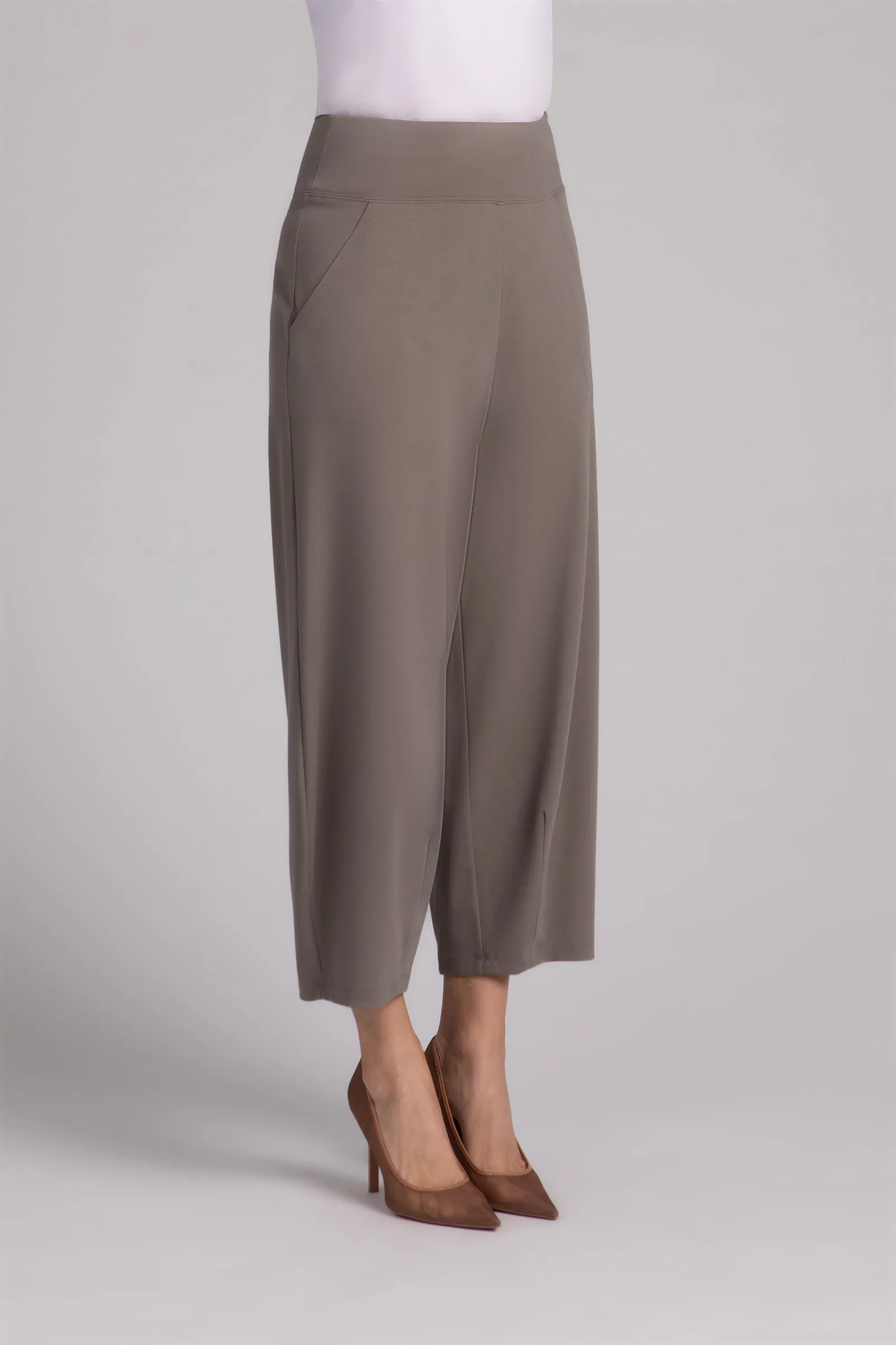 Ponte Narrow Lantern Pant | Taupe